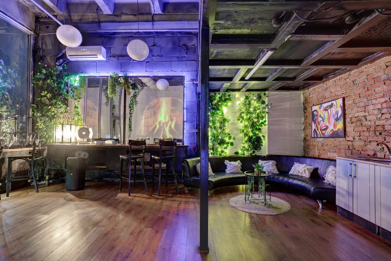 Арендовать Лофт Зеркальный