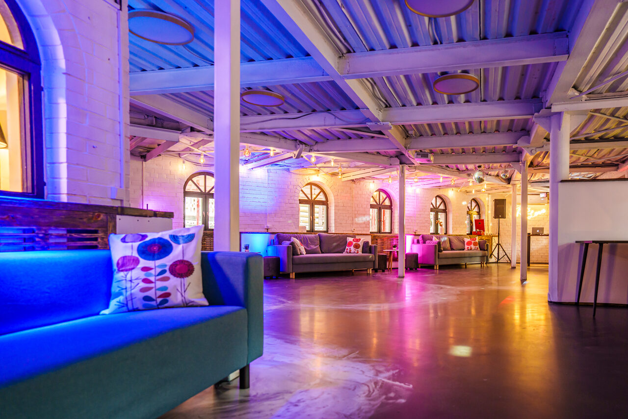 Арендовать Лофт с террасой на территории Измайловского Вернисажа