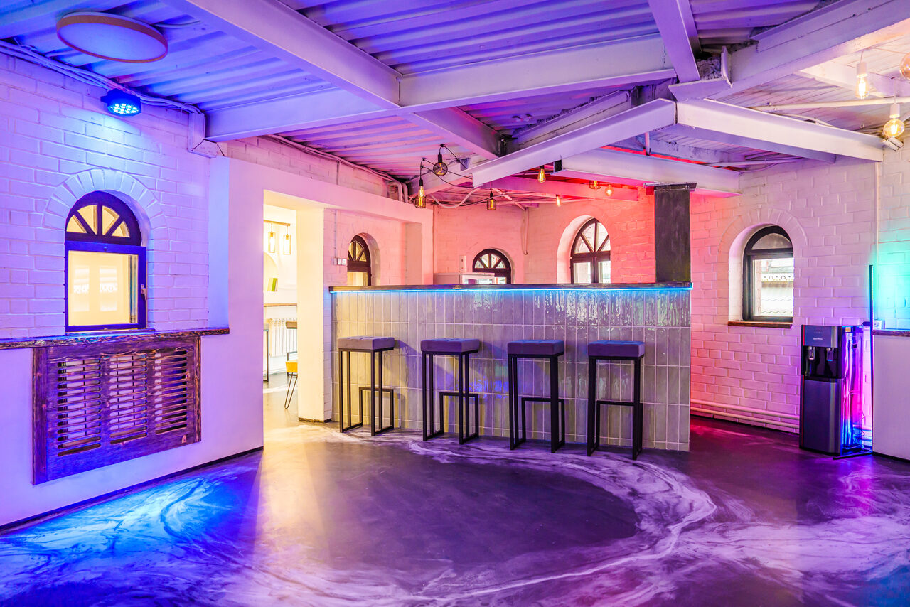 Арендовать Лофт с террасой на территории Измайловского Вернисажа