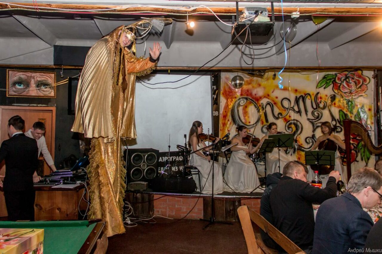 Арендовать Fort Loft. Лофт в байкерском стиле