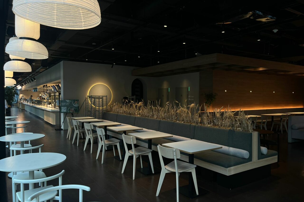 Арендовать Пространство для мероприятий с панорамными окнами