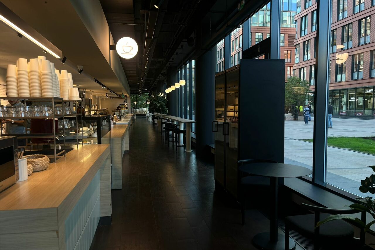 Арендовать Пространство для мероприятий с панорамными окнами