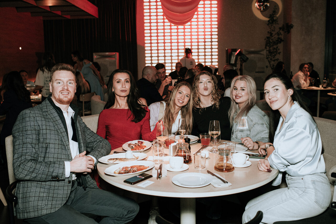 Арендовать Пространство для мероприятий с панорамными окнами