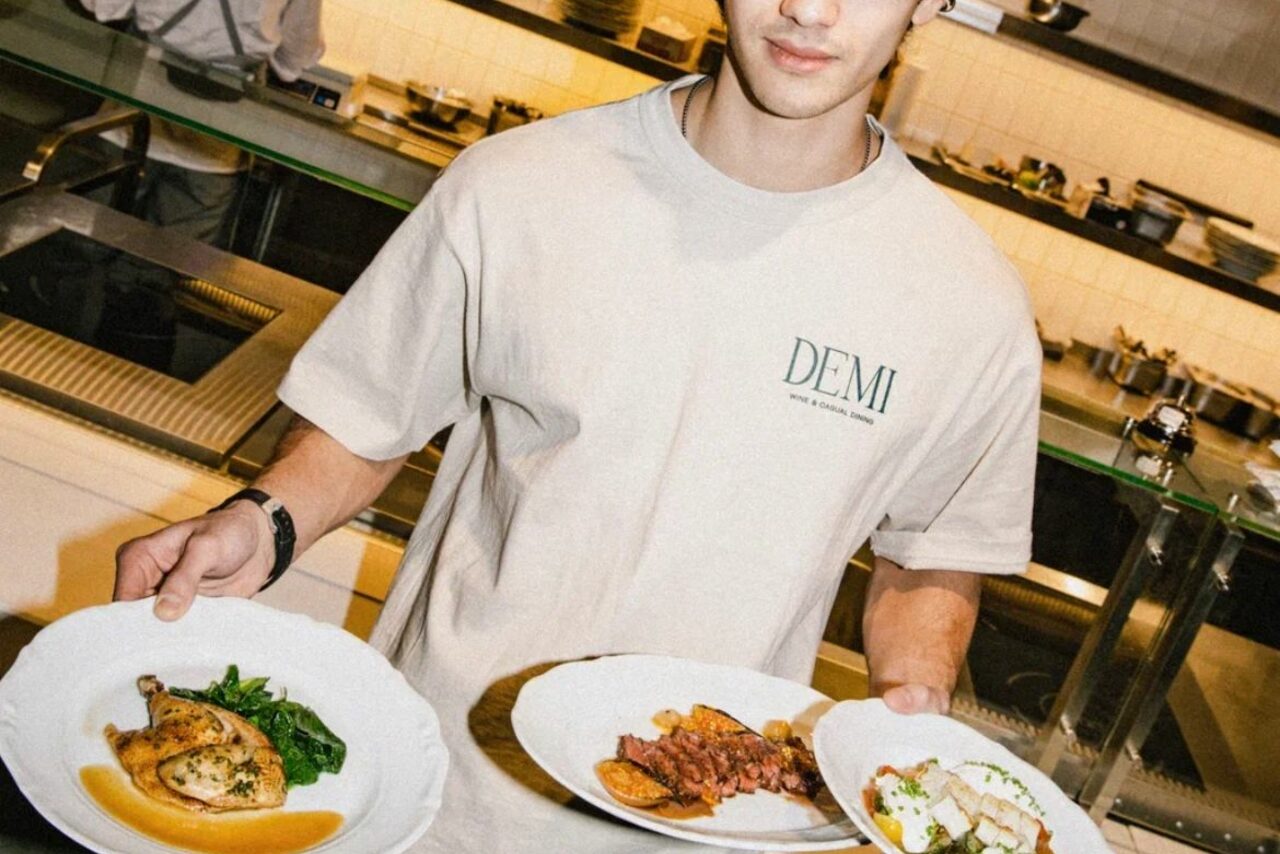 Арендовать Пространство для мероприятий с панорамными окнами