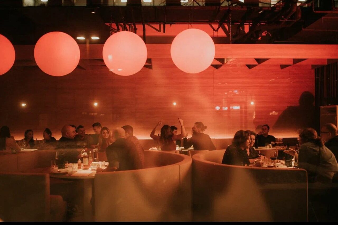 Арендовать Пространство для мероприятий с панорамными окнами