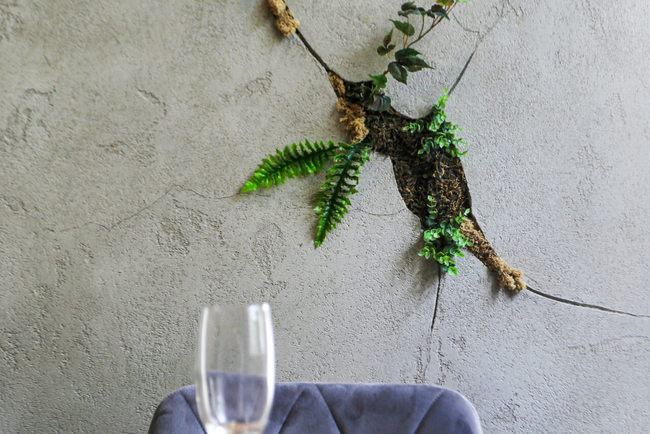 Арендовать Светлый лофт с двумя зонами для любых мероприятий