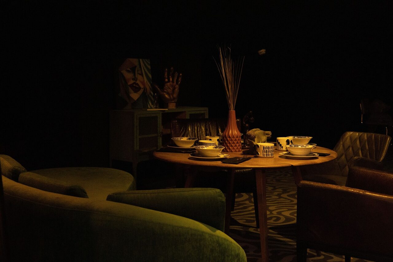 Арендовать Парадная. Пространство на мансардном этаже