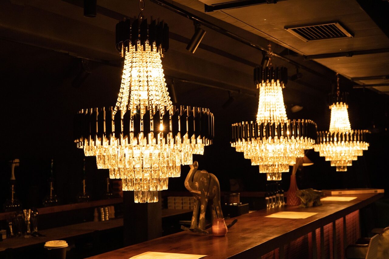 Арендовать Парадная. Пространство на мансардном этаже