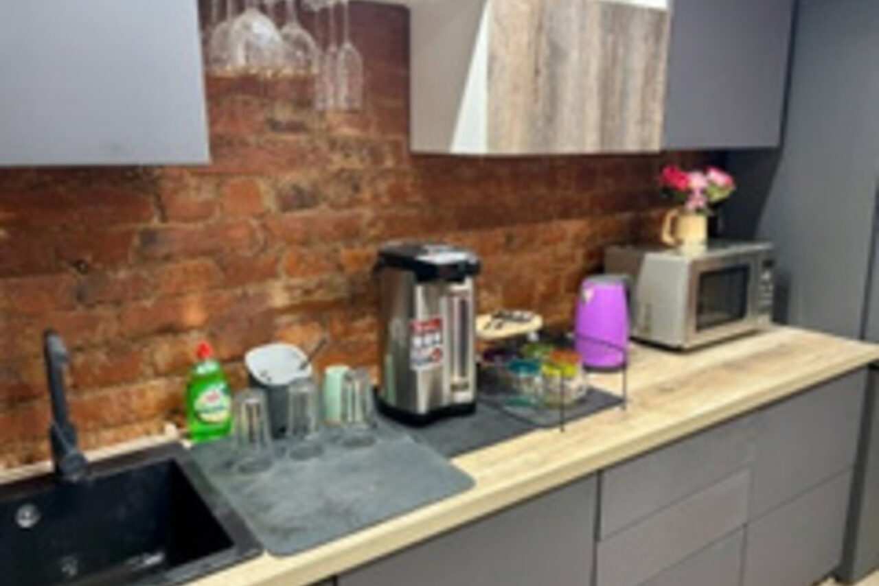 Арендовать Цоколь 14. Комфортный кирпичный лофт