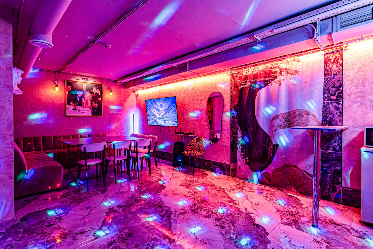 Арендовать Уютный песочный лофт Персид