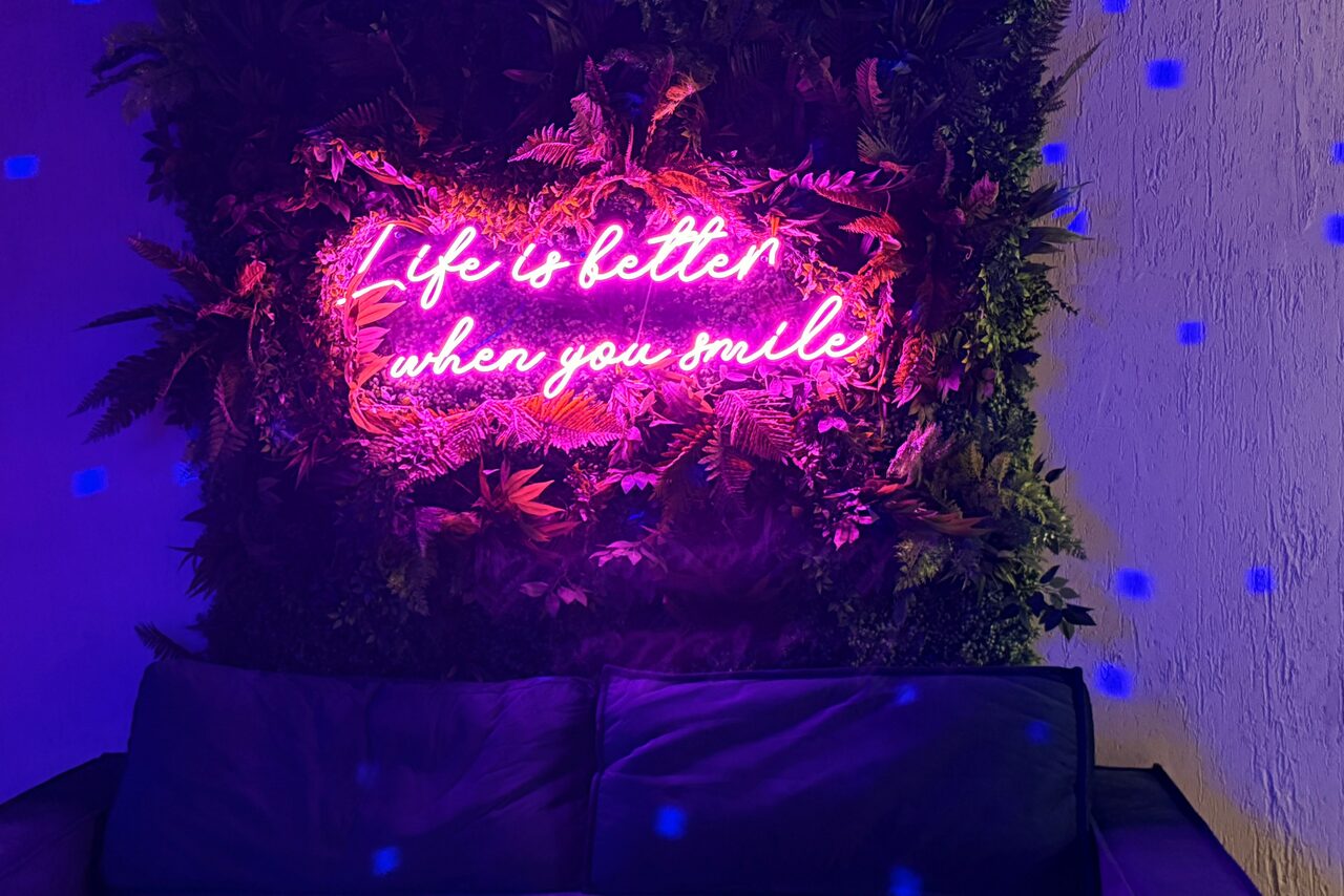 Арендовать Maybe Loft(Может быть Лофт). Зал Jungle(Джунгли)