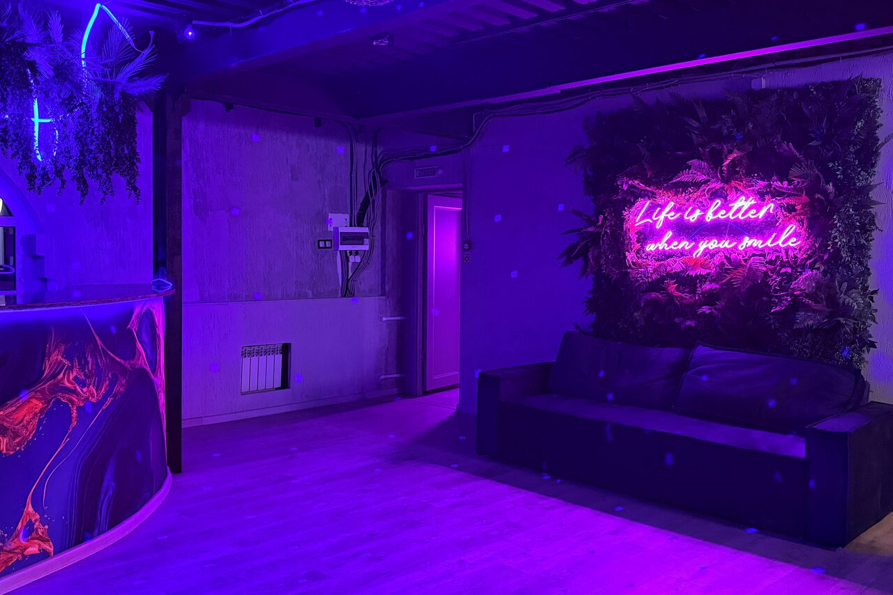 Арендовать Maybe Loft(Может быть Лофт). Зал Jungle(Джунгли)