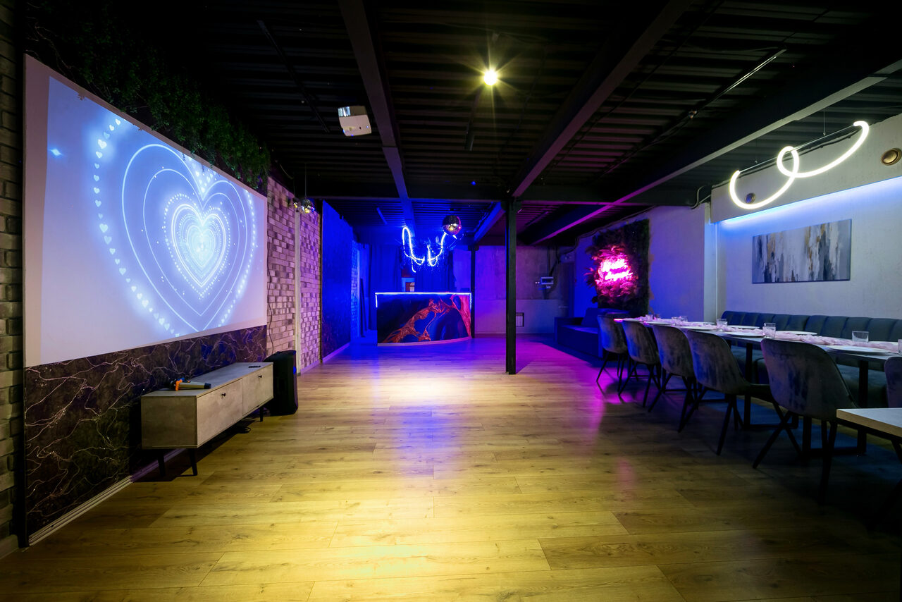 Арендовать Maybe Loft(Может быть Лофт). Зал Jungle(Джунгли)