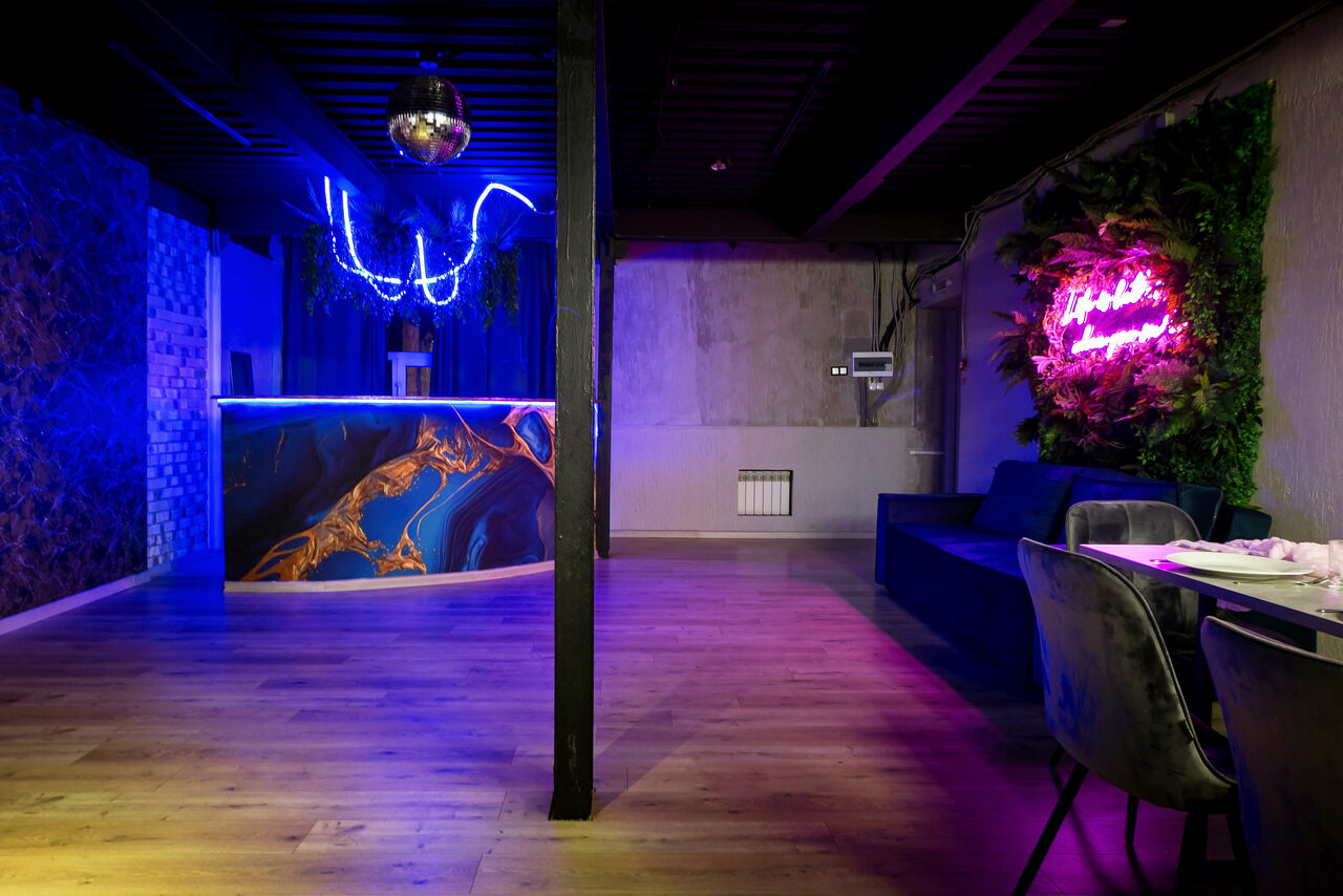 Арендовать Maybe Loft(Может быть Лофт). Зал Jungle(Джунгли)