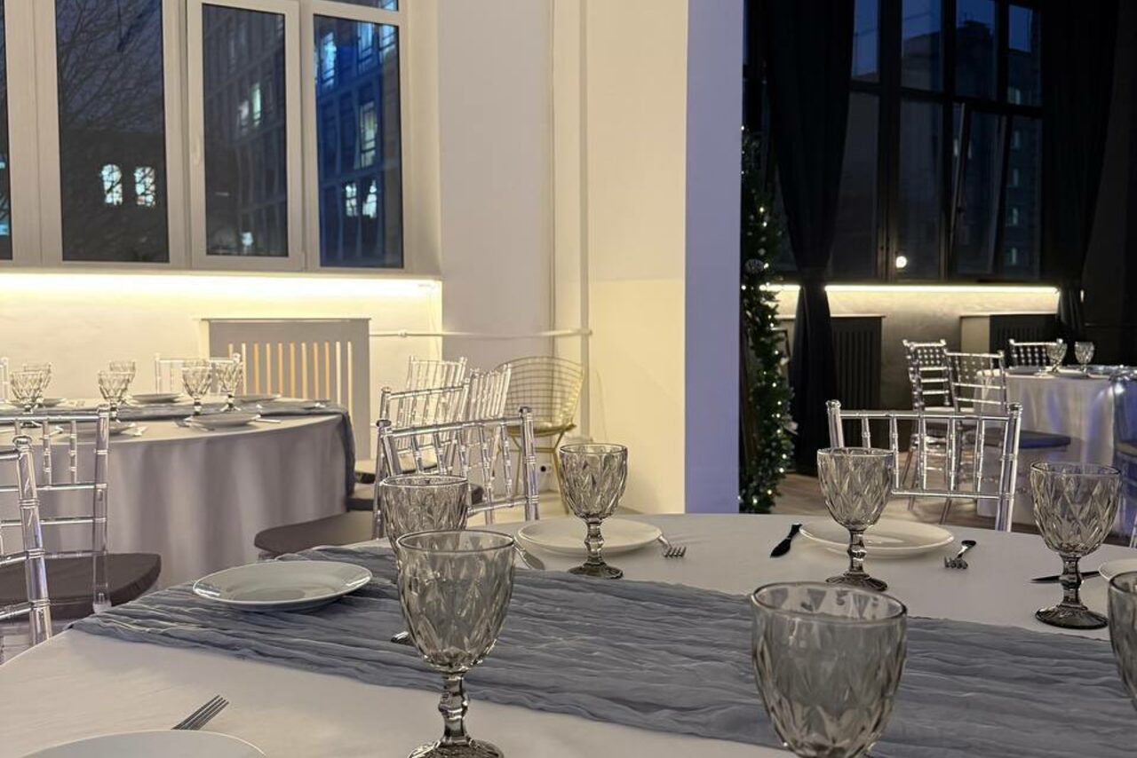 Арендовать Со.Бытие. Лофт в светлых тонах