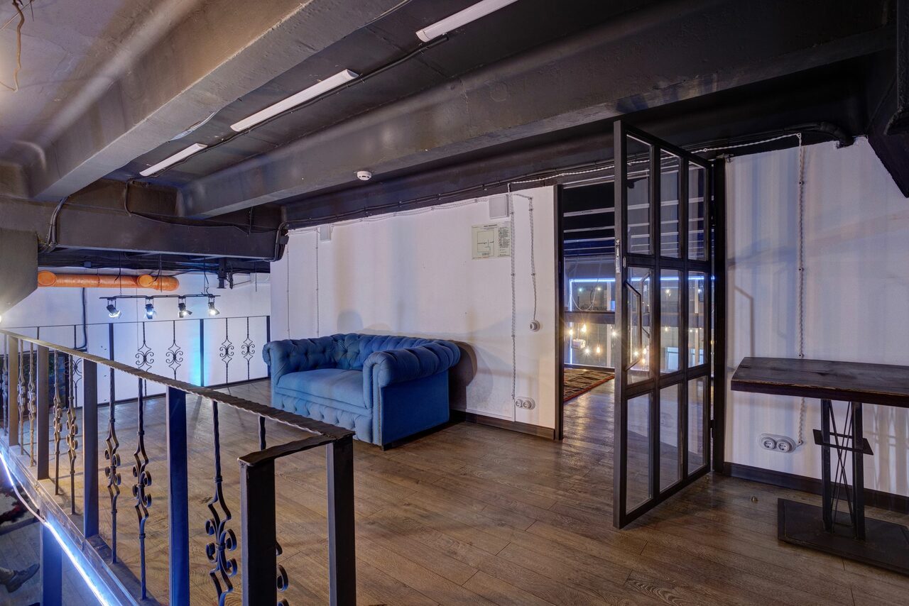 Арендовать Loft Prostranstvo Huge