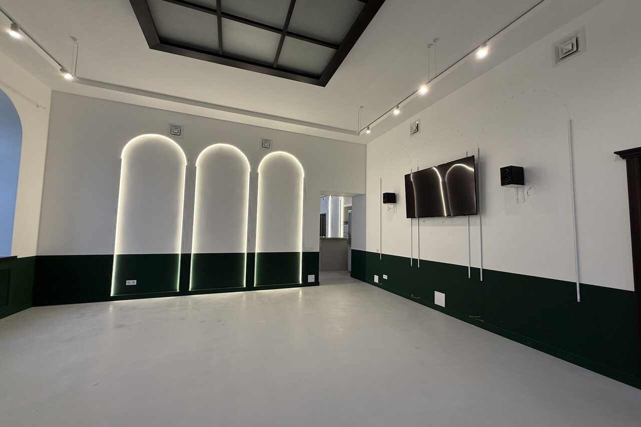 Арендовать Стильная площадка Суворов холл