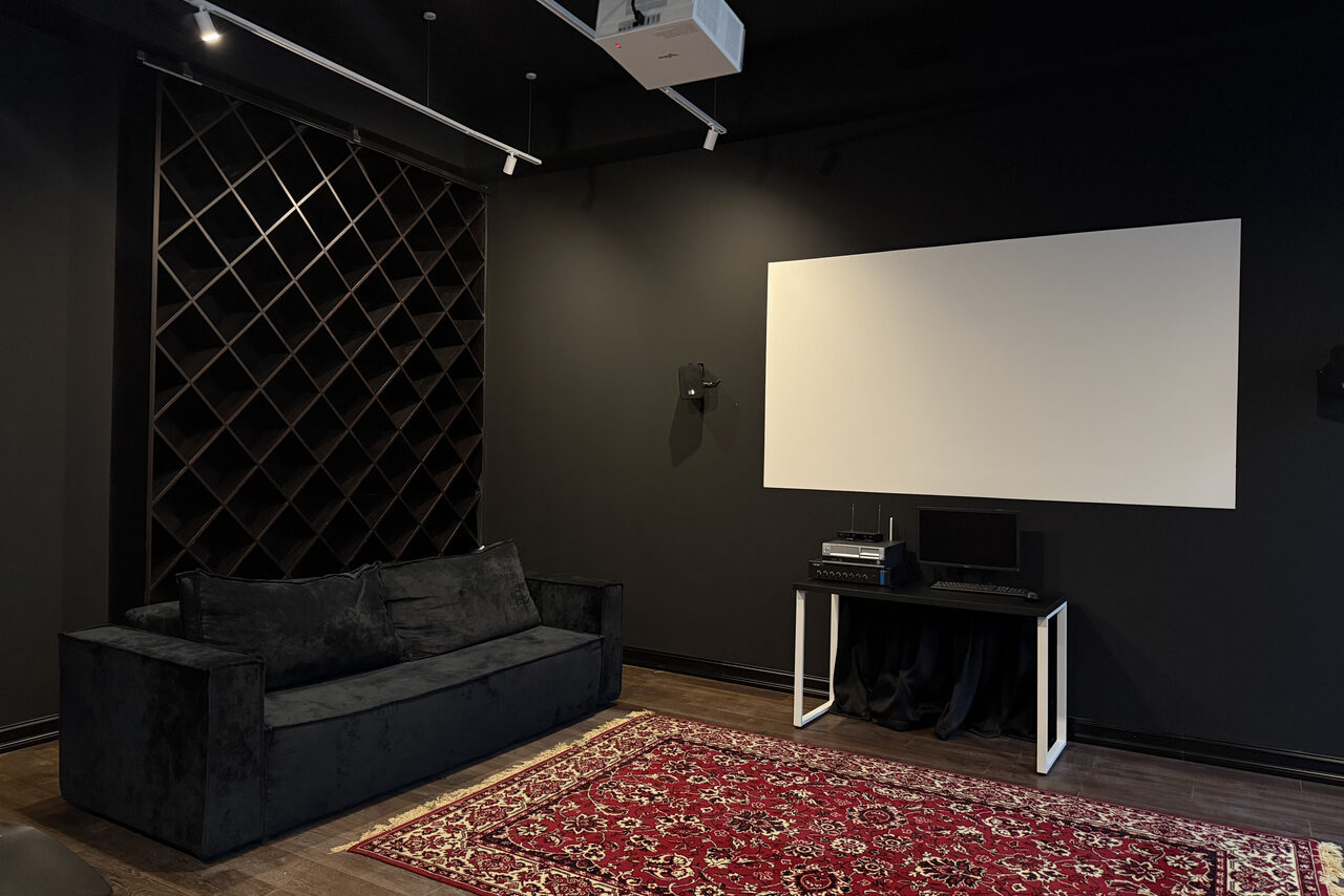 Арендовать Стильная площадка Суворов холл