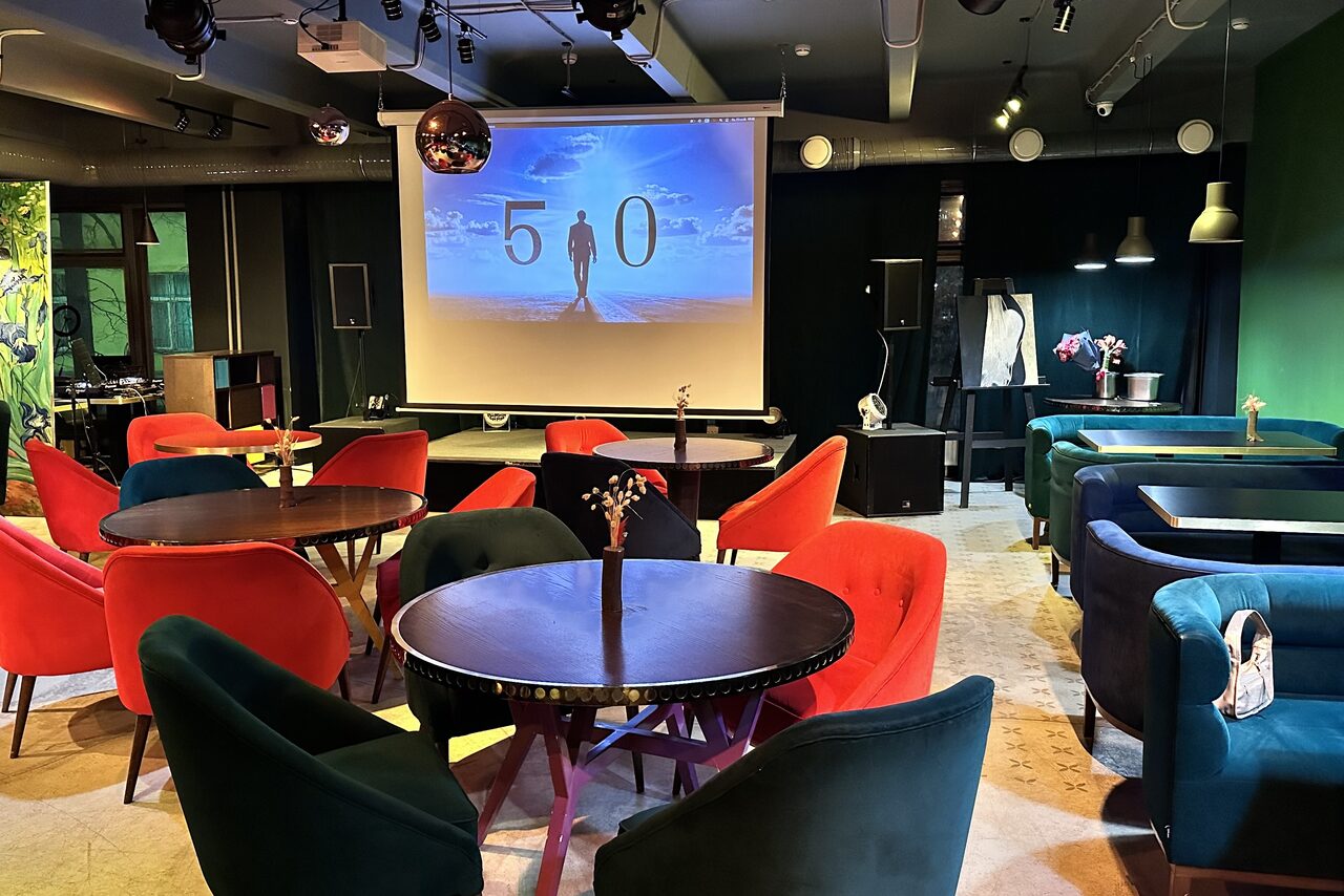 Арендовать Big Loft (Большой лофт). Стильное уютное пространство