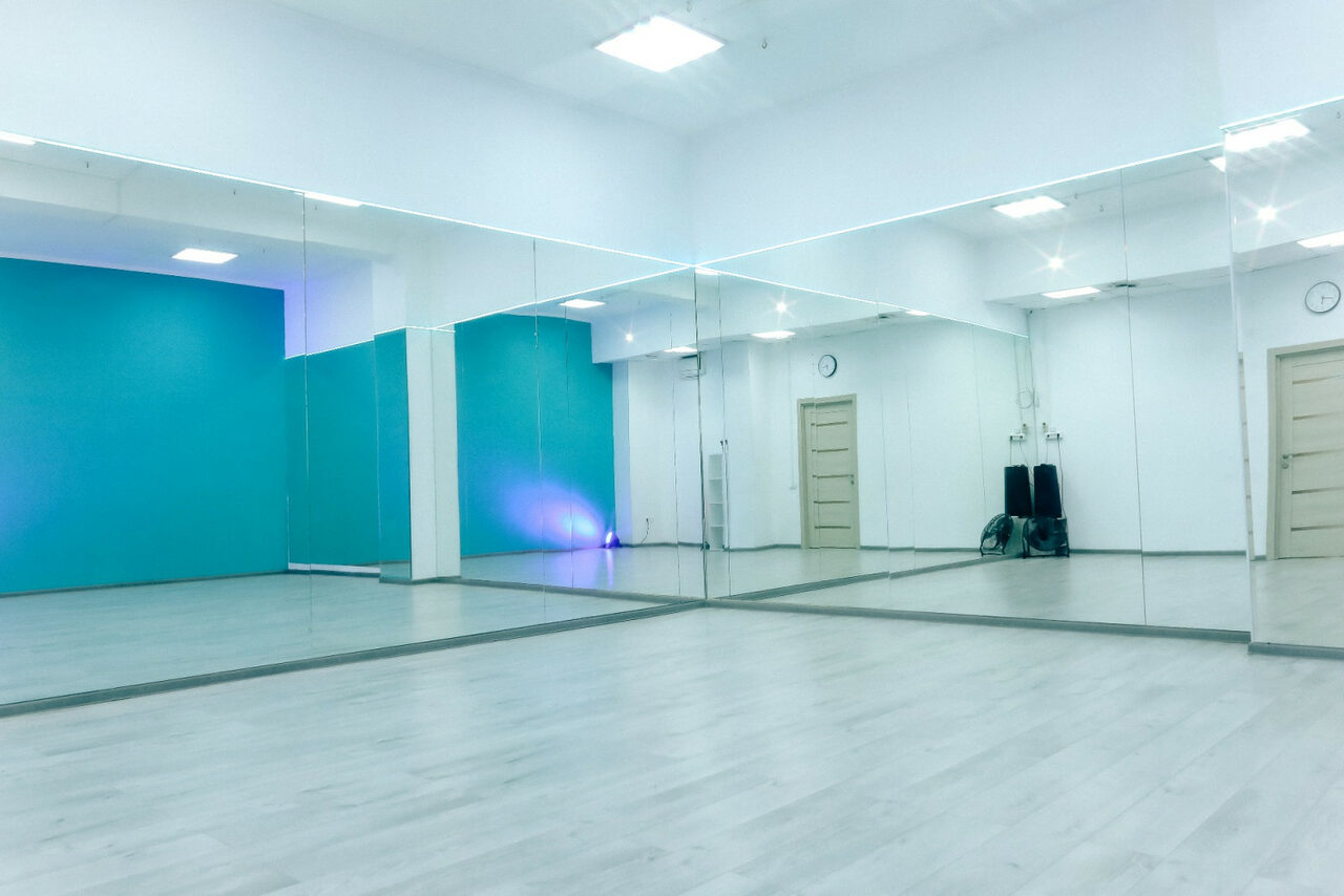 Арендовать Зал №2 “Изумруд” - Зал для танцев и йоги 50 м2