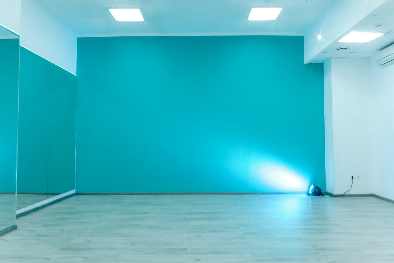 Арендовать Зал №2 “Изумруд” - Зал для танцев и йоги 50 м2