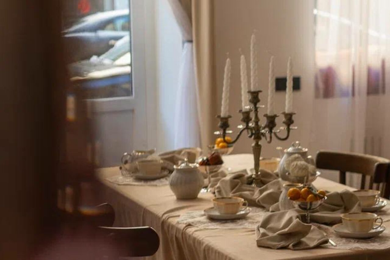 Арендовать Гостиная на Казанской. Уютное пространство с кухней