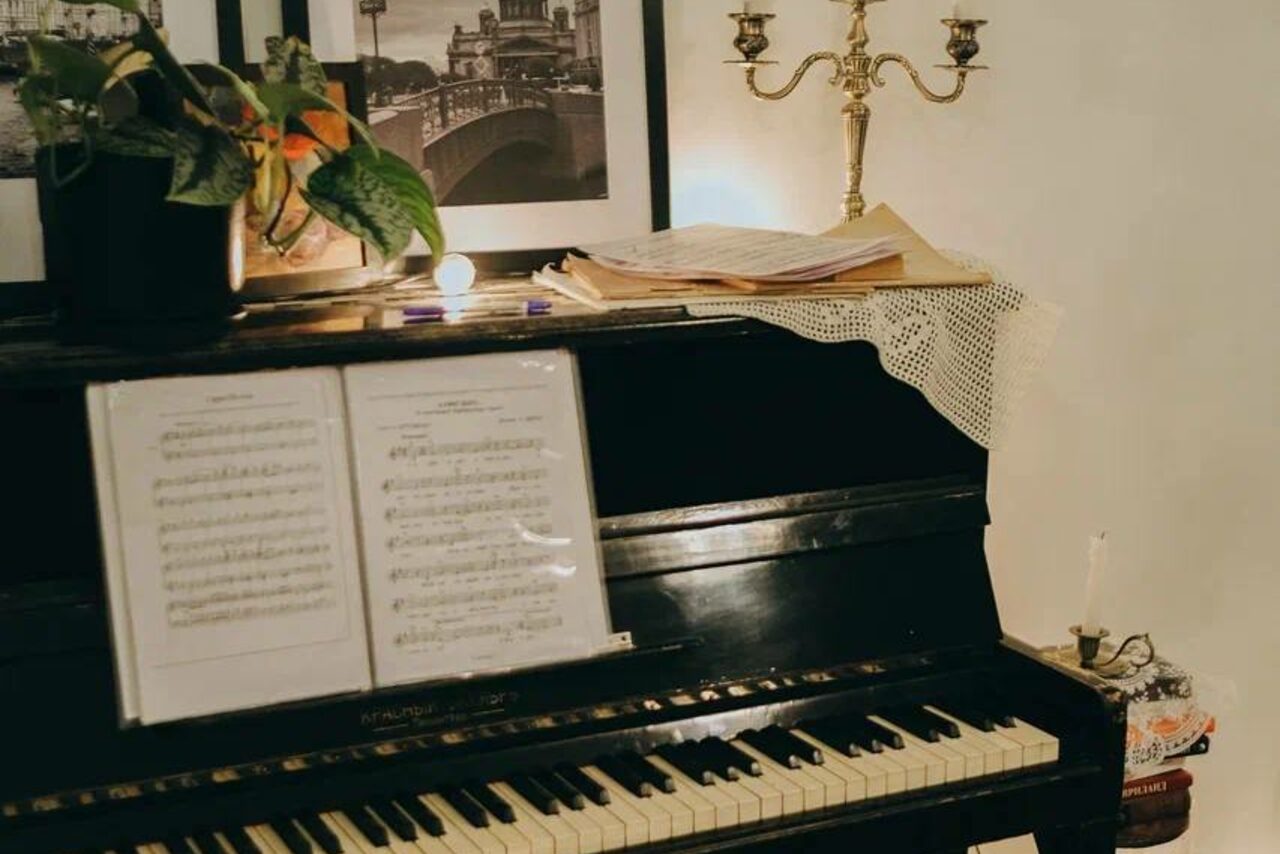 Арендовать Гостиная на Казанской. Уютное пространство с кухней