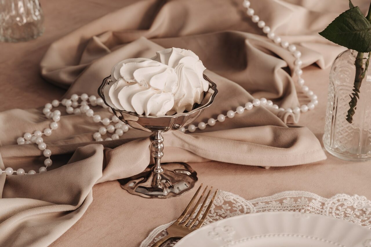 Арендовать Гостиная на Казанской. Уютное пространство с кухней