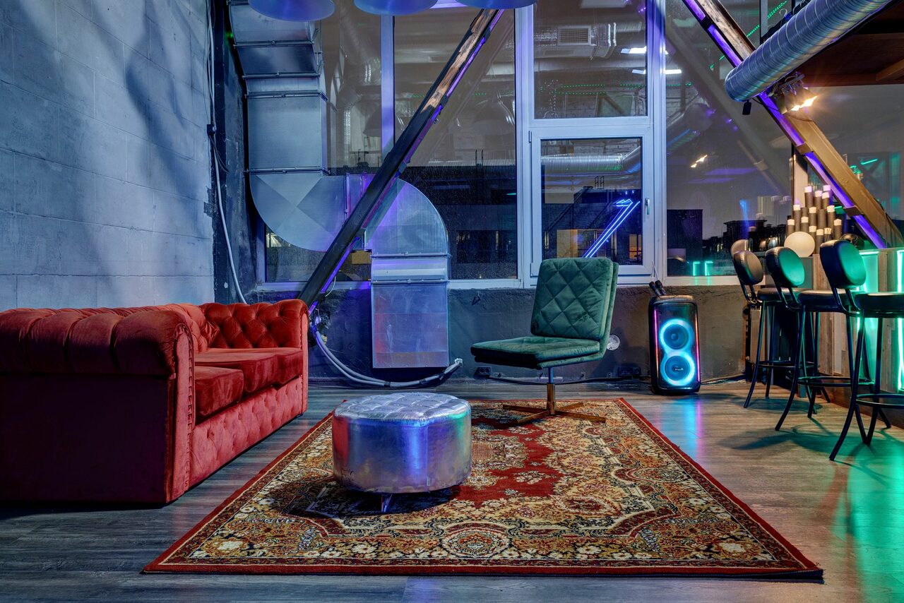 Арендовать Лофт Индустриальный 