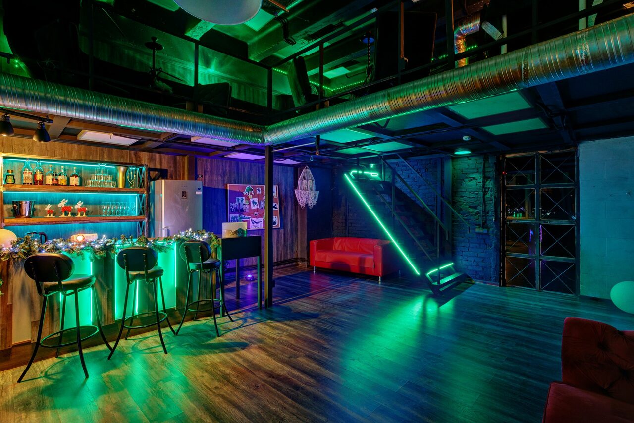 Арендовать Лофт Индустриальный 