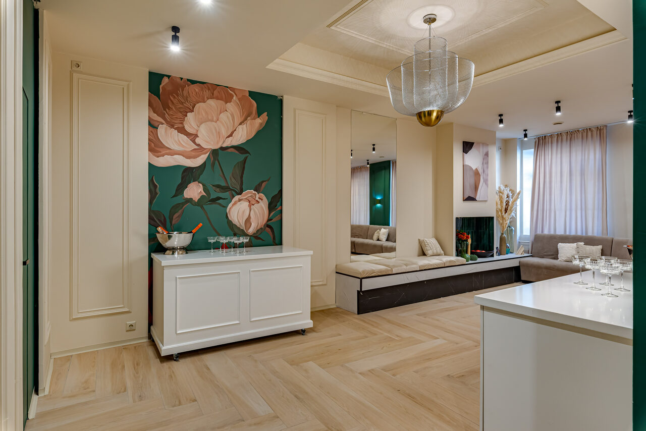 Арендовать Лофт Флоу - цветочный зал в классическом стиле