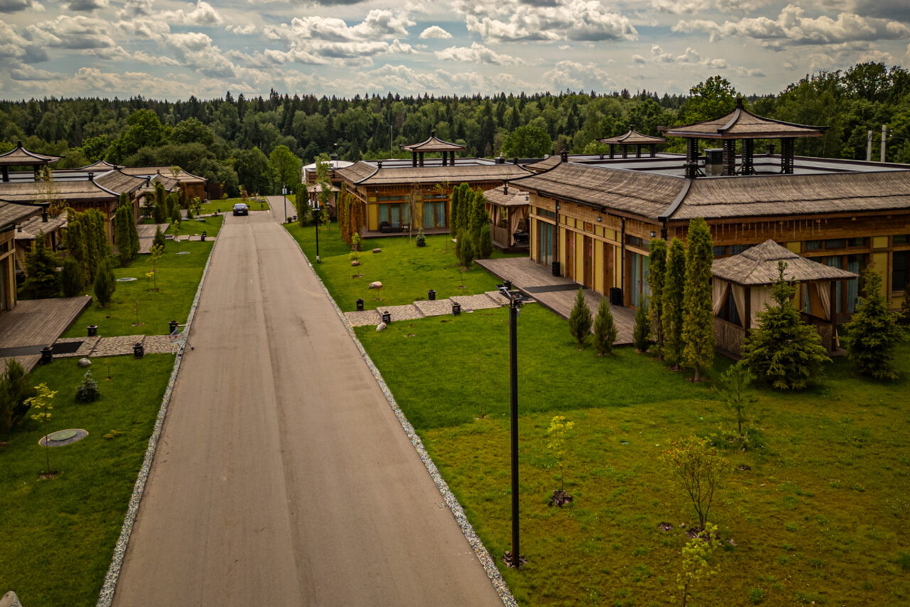 Арендовать Sunrise Village (Санрайз Вилладж)