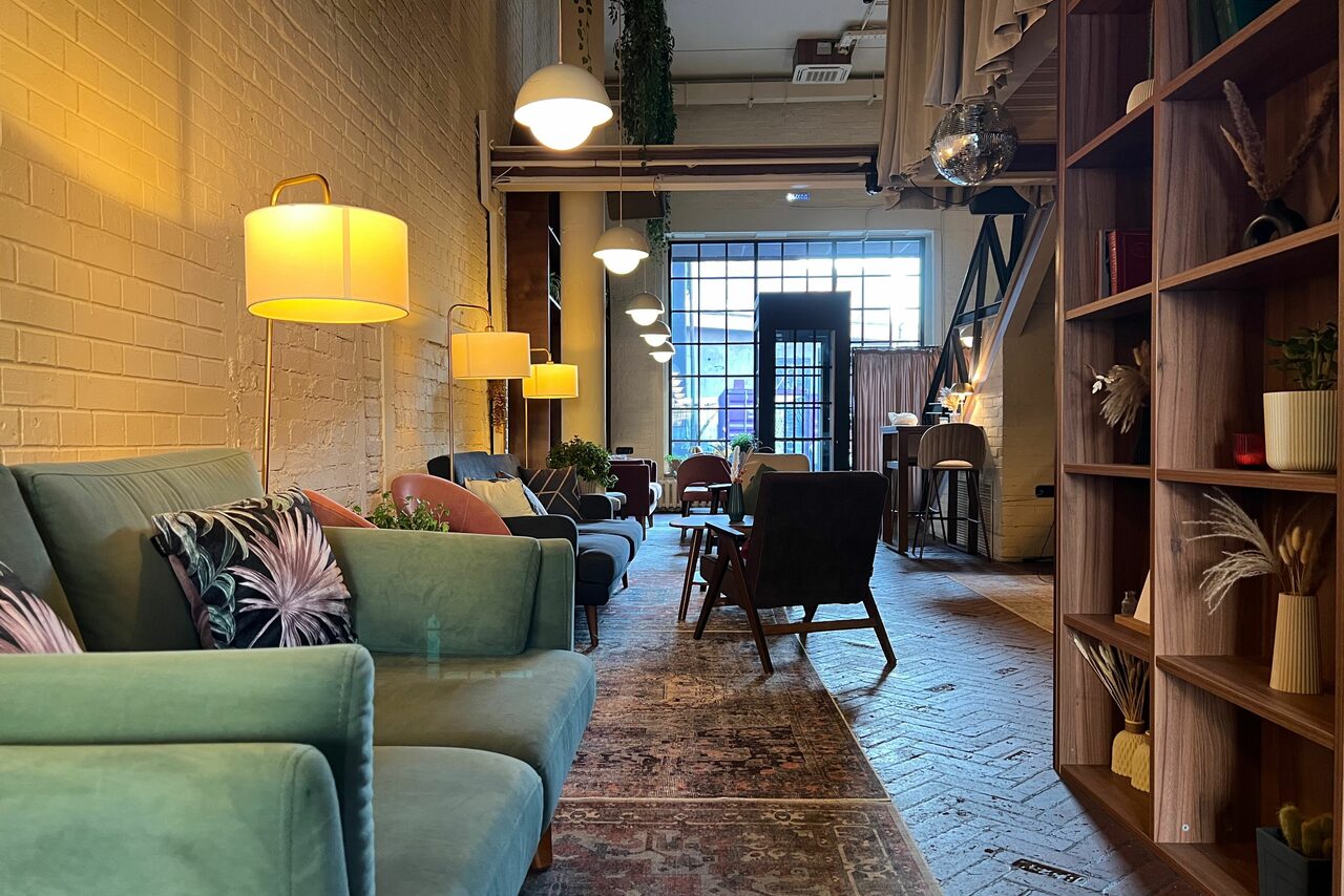 Арендовать Лофт Аудиенция