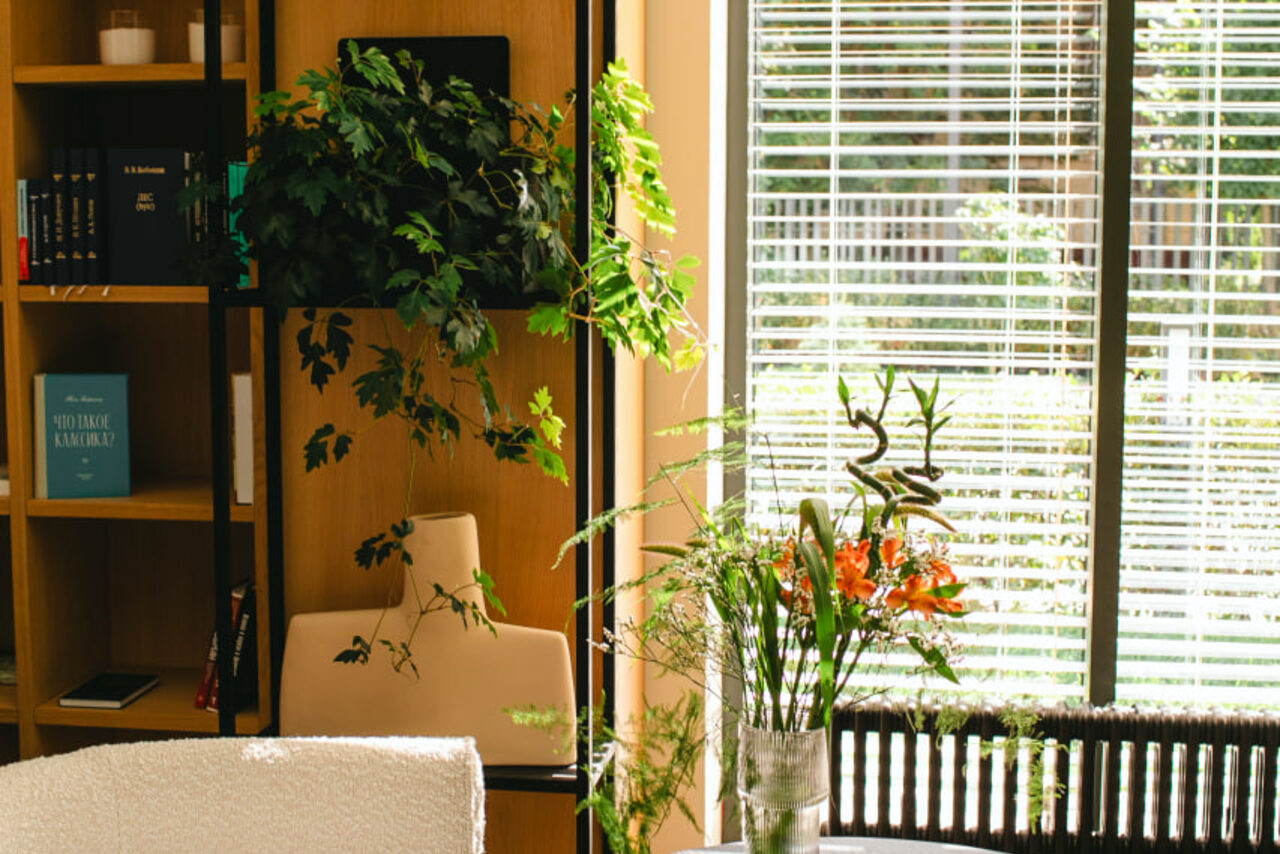 Арендовать Кафе Quercus. Зал Библиотека