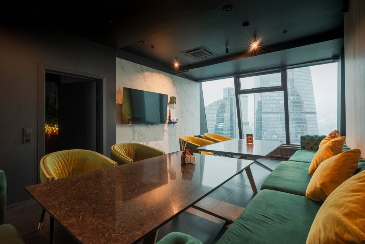 Арендовать Высота 57 Lounge