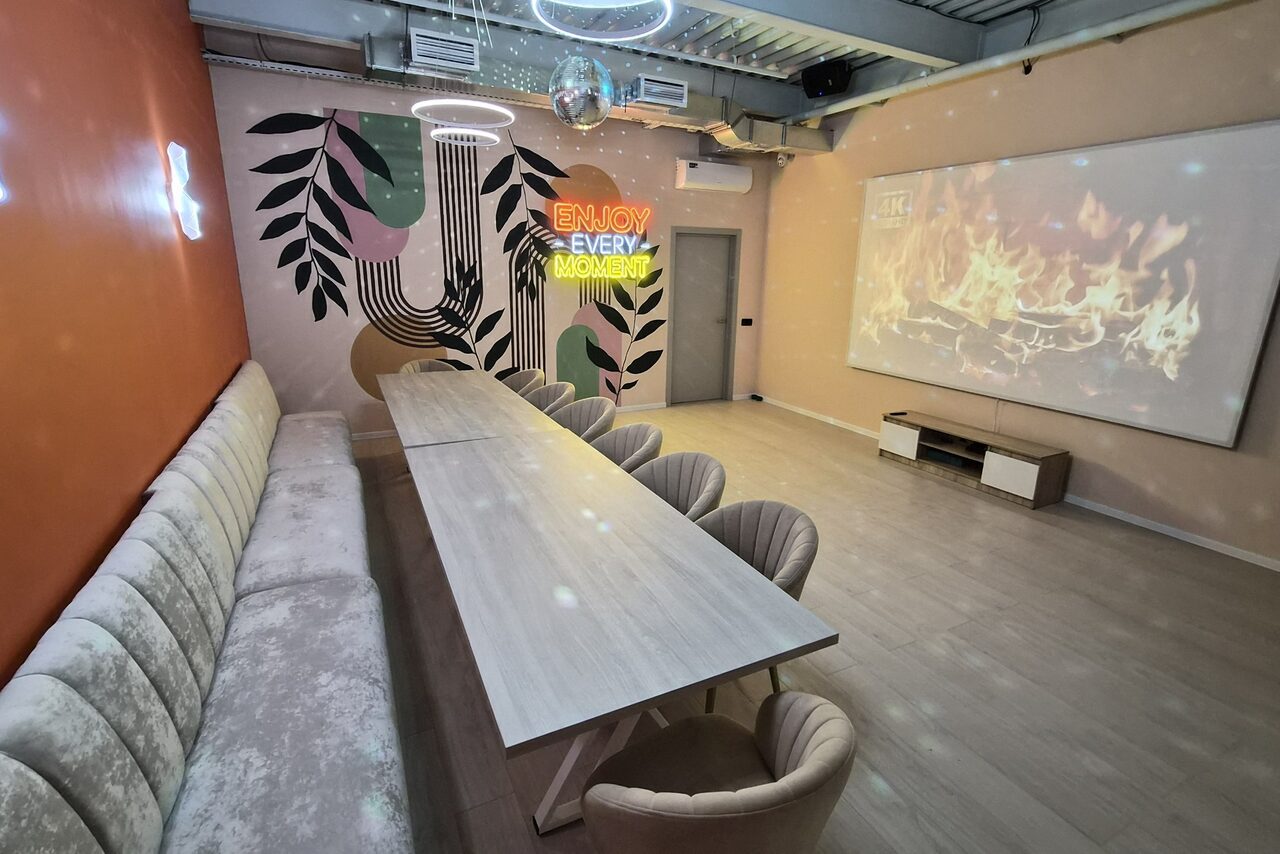 Арендовать Sansara loft. Зал Happy