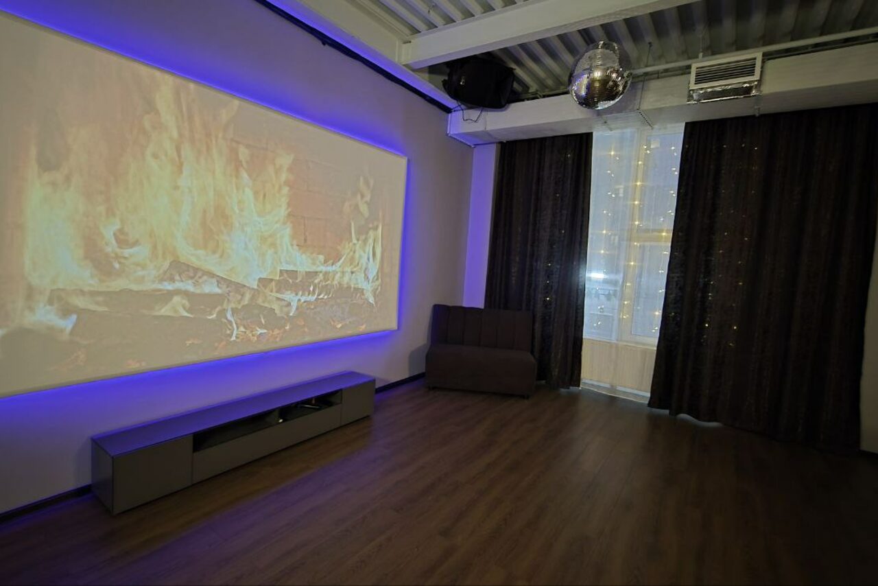 Арендовать Sansara loft. Зал Gray