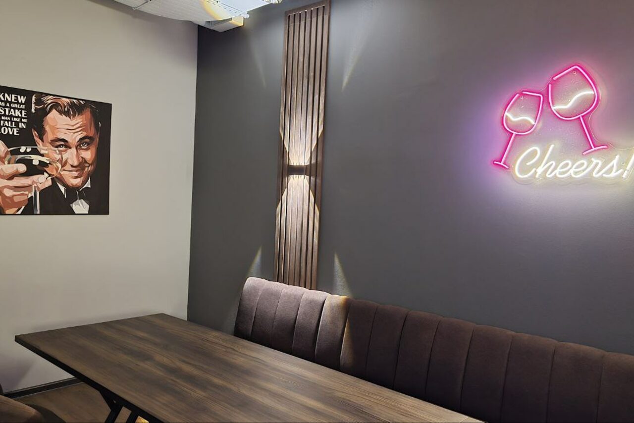 Арендовать Sansara loft. Зал Gray