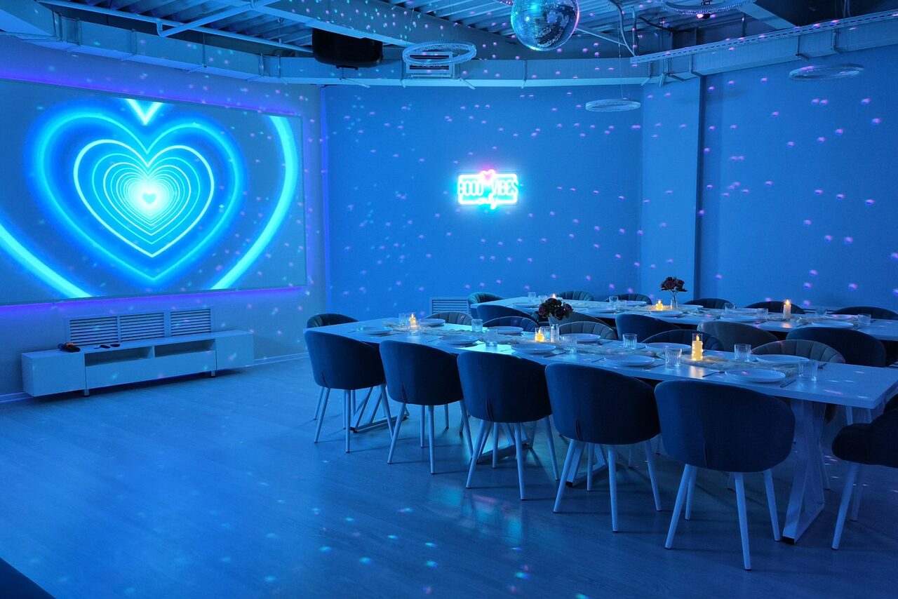 Арендовать Sansara loft. Зал BREEZE