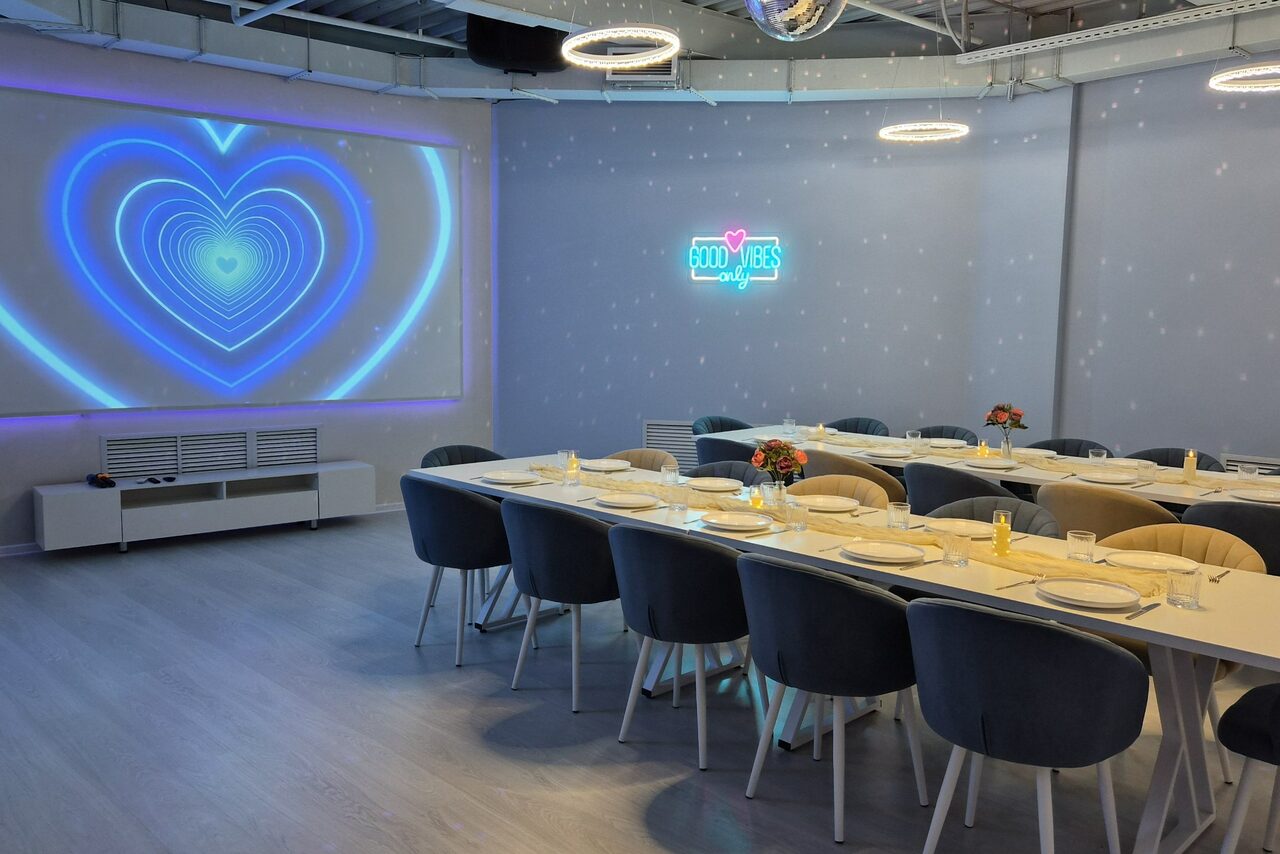 Арендовать Sansara loft. Зал BREEZE