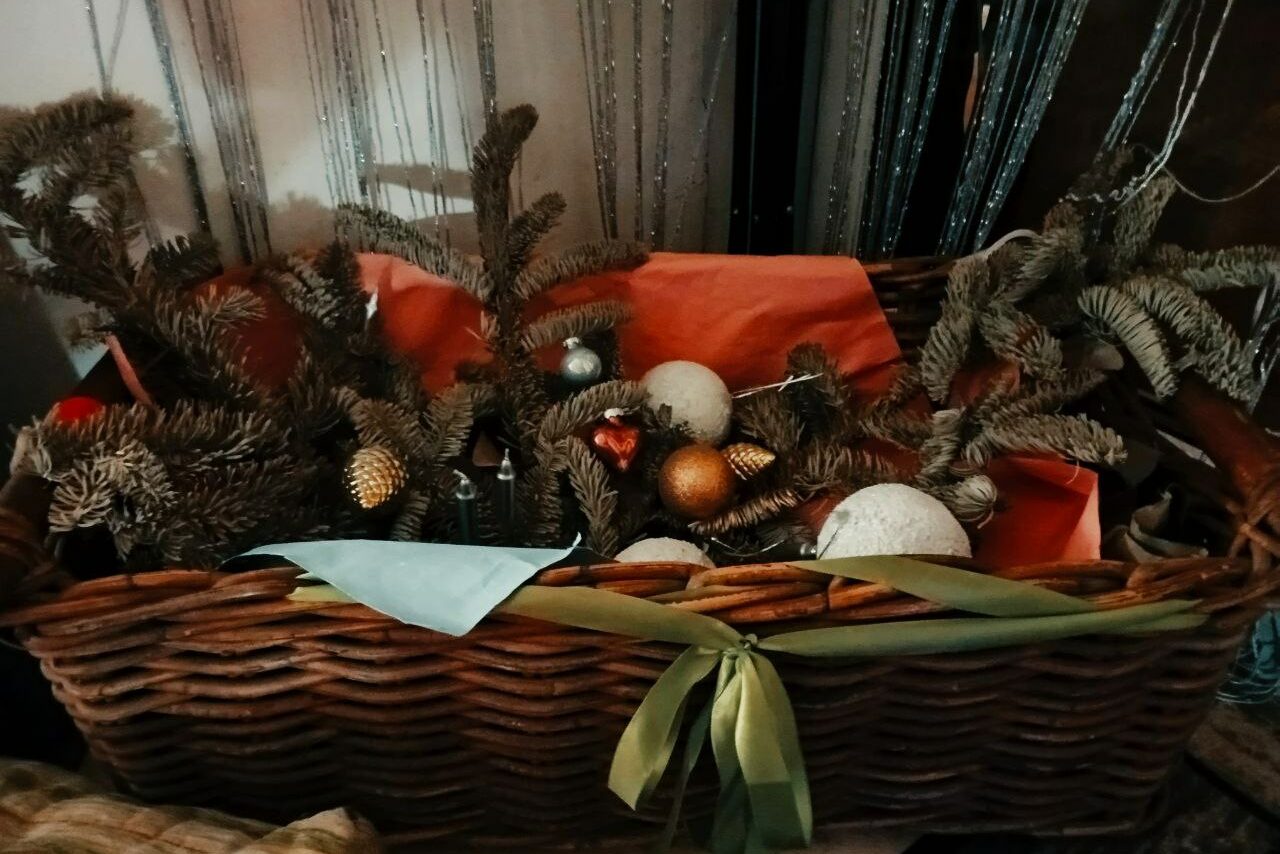 Арендовать Mouse fuss. Лофт арт-хаус со сценой и террасой 