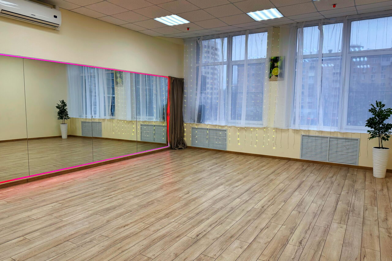 Арендовать Зал №5 “Лайм” 60 кв.м.