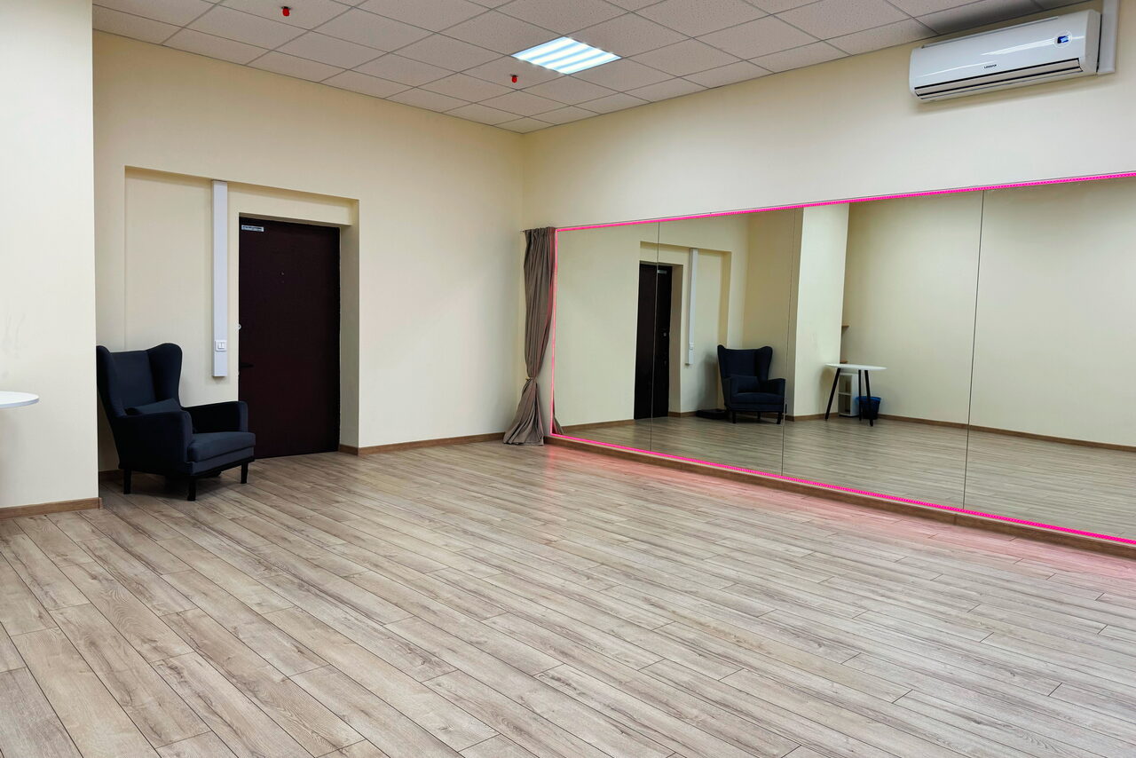 Арендовать Зал №5 “Лайм” 60 кв.м.