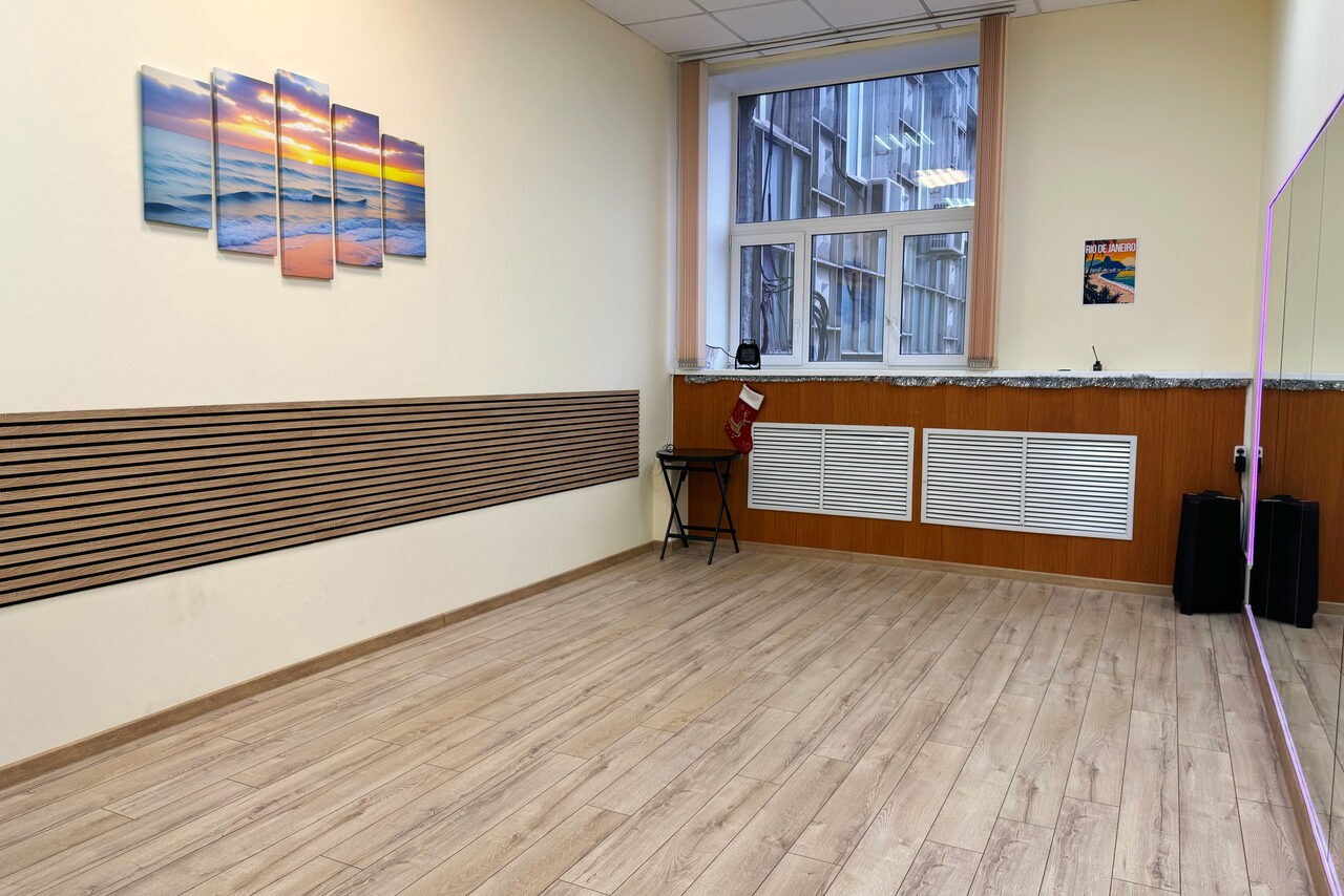 Арендовать VivaDance. Уютный танцевальный зал на 5 человек