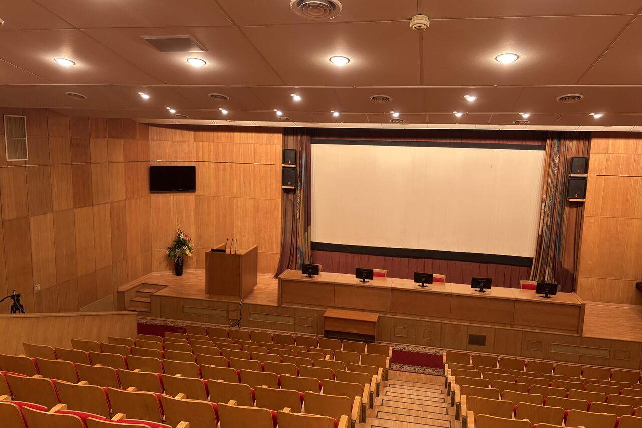 Арендовать МоцПрофКомп. Конференц-зал в отдельном здании