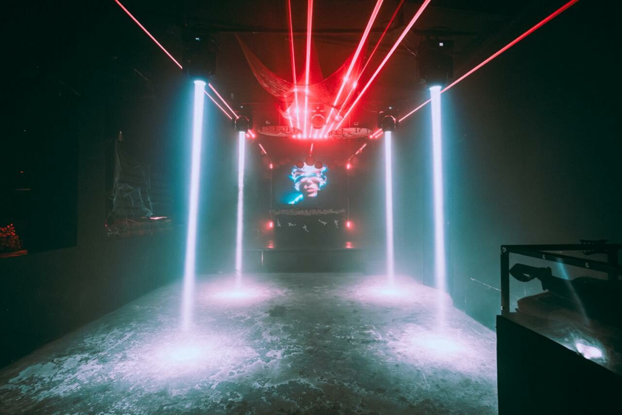 Арендовать Ангар. Клуб с качественным звуком и светом