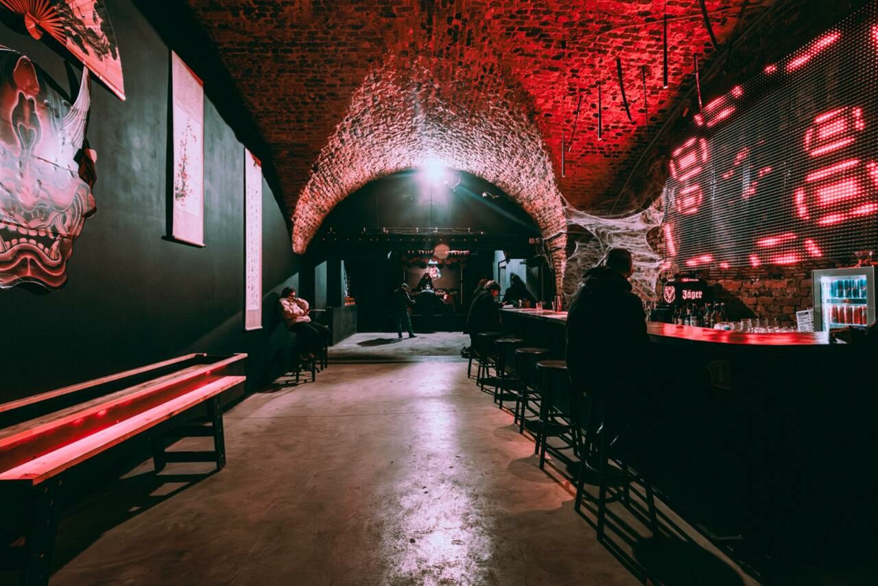 Арендовать Ангар. Клуб с качественным звуком и светом