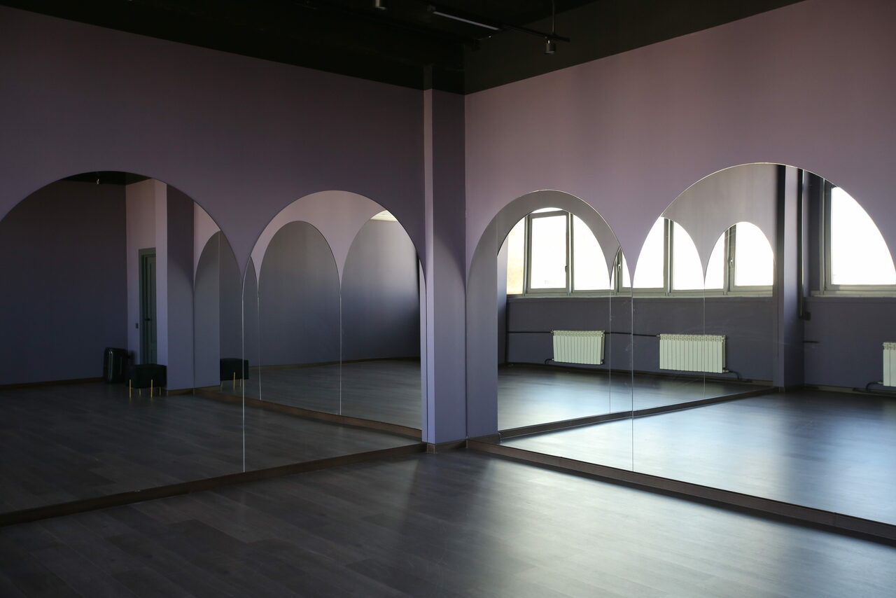 Арендовать ТРЕНДенс. Танцевальный зал на 15 человек