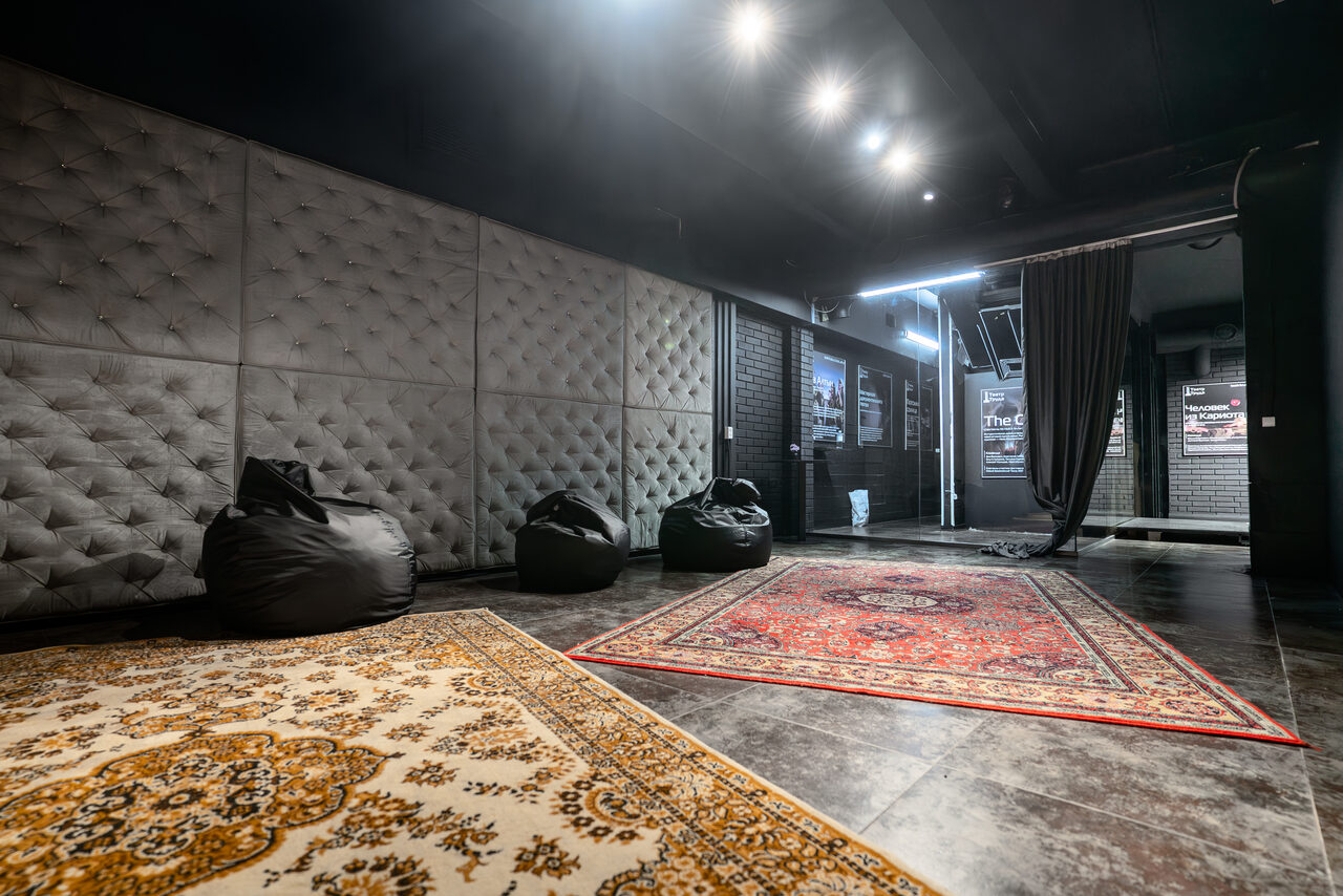 Арендовать Театр Труда. Камерная площадка с уникальной атмосферой