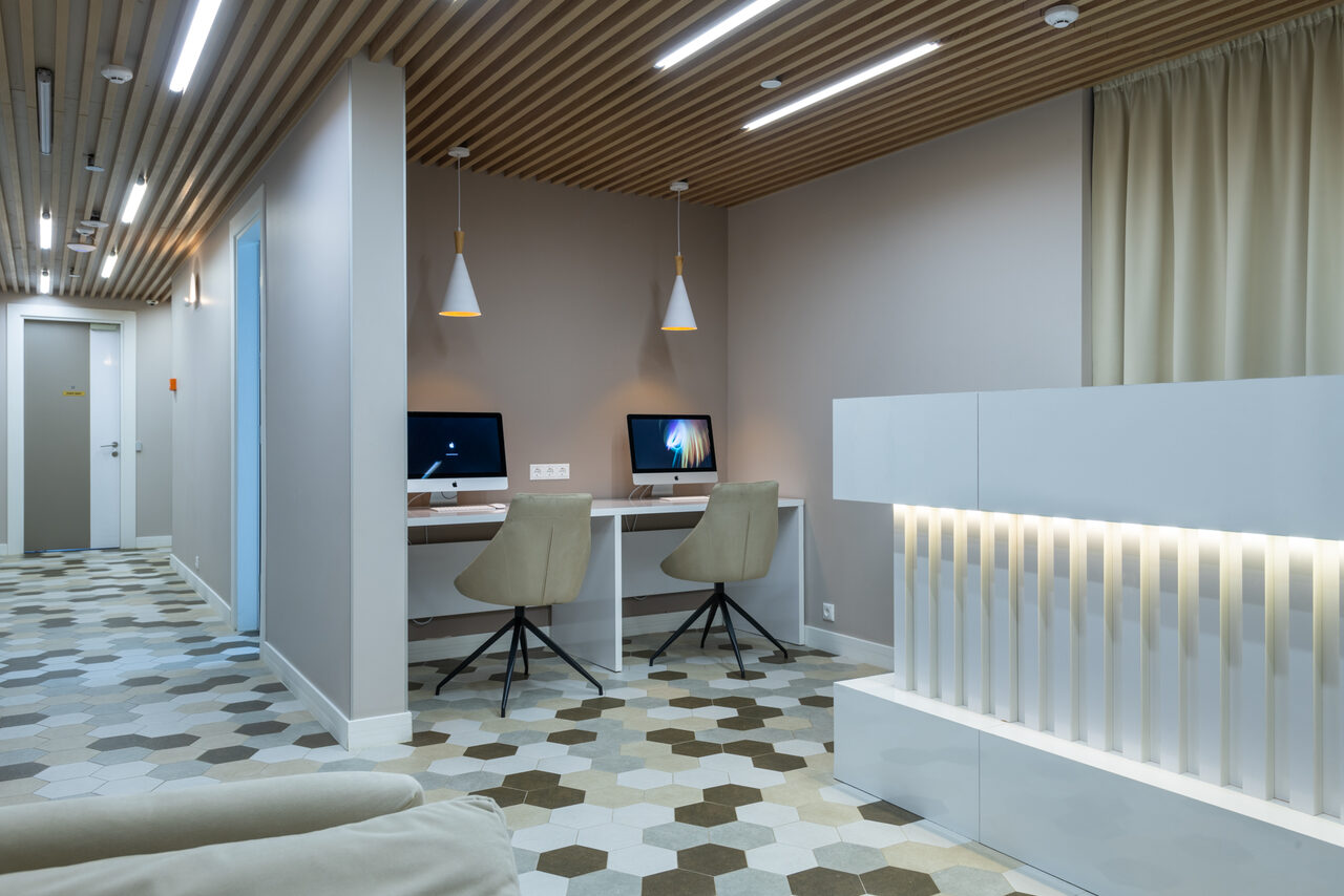 Арендовать V Hotel Tverskaya. Переговорная на 15 человек